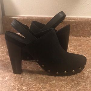 Kenneth Cole Black booties 6.5